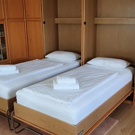 Apartment Pematra Marwin